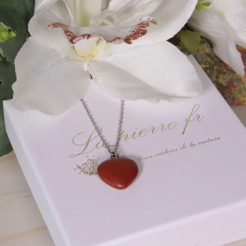 Pendentif cœur en jaspe rouge - La Pierre FR