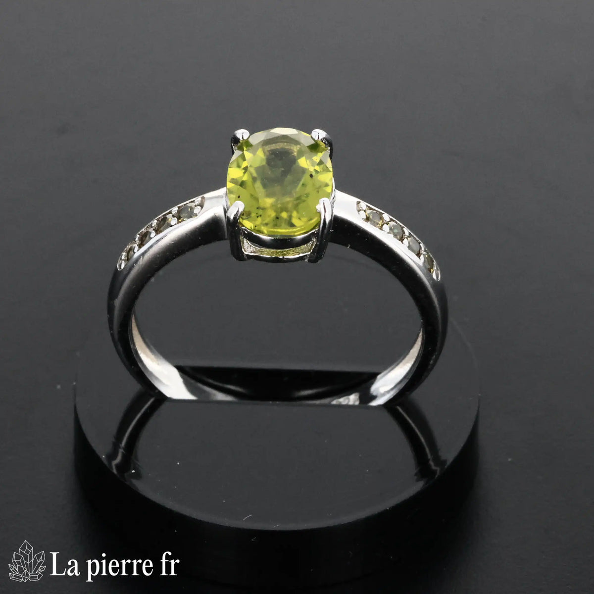 Bague en Péridot "Primordia" - Bijoux lithothérapie en argent rhodié pour femme