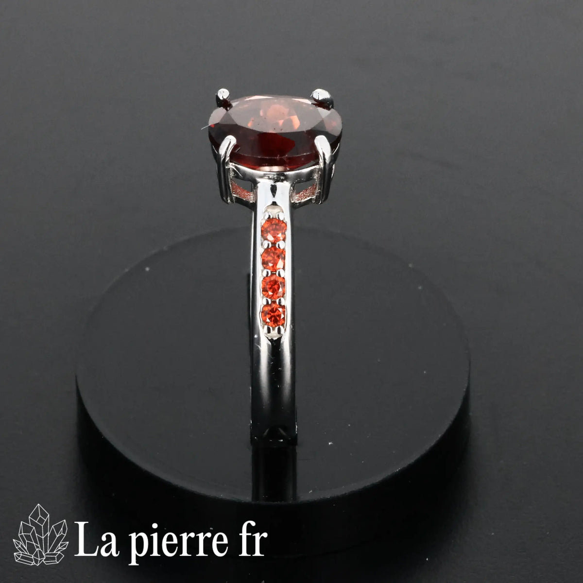 Bague en Grenat facettée "Tendrelle" et Argent 925 pour femme et lithothérapie 