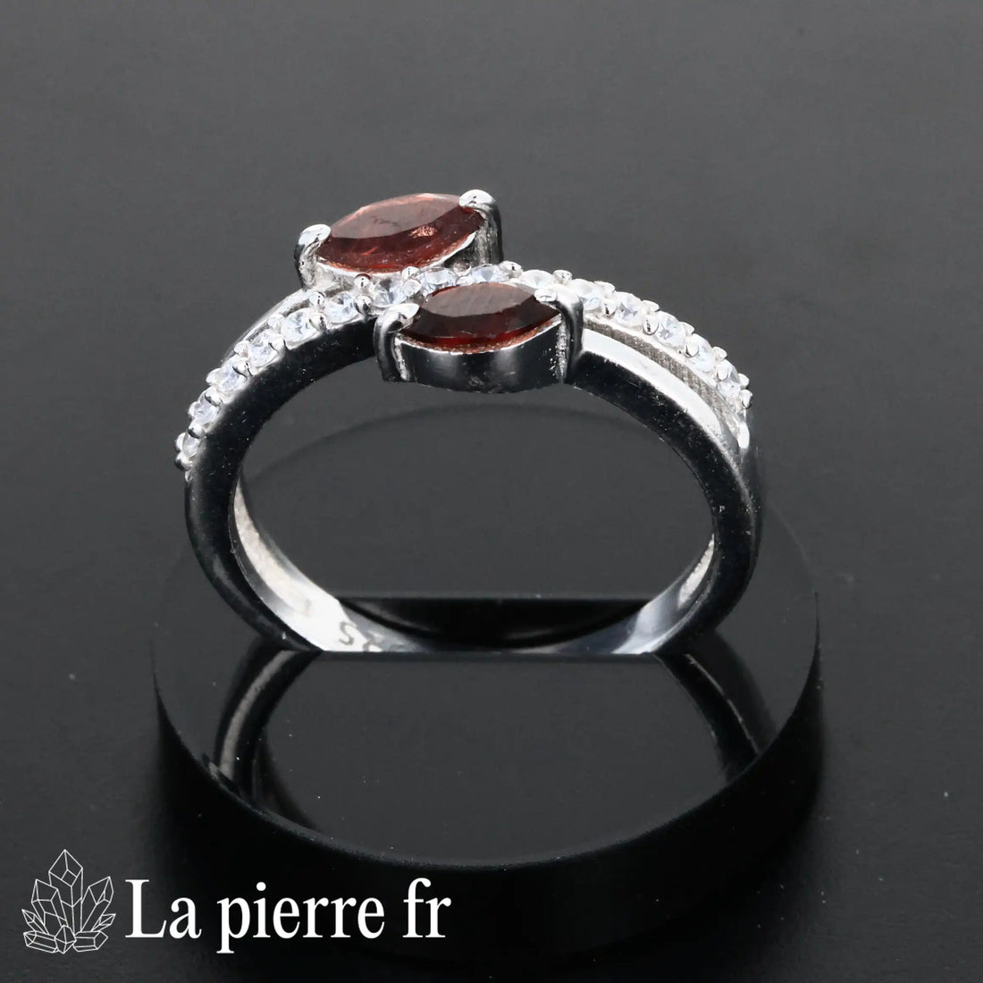 Bague en Grenat facettée &quot;Azurielle&quot; et Argent 925 pour femme