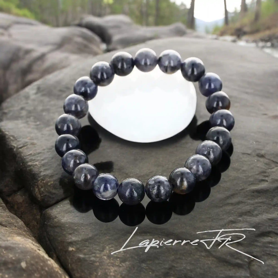 Bracelet en iolite en perle naturelle ronde, parfait pour équilibrer les chakras et améliorer l&
