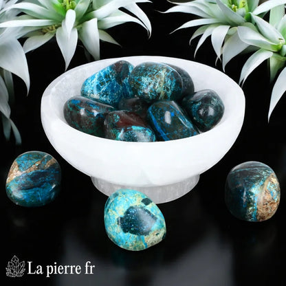 pierres roulées en Chrysocolle, pierre apaisante et équilibrante idéale pour la lithothérapie. Favorise l&