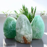 Pierre en Fluorite Verte naturelle pour concentration et guérison, idéale pour le chakra du Cœur et du Troisième Œil.