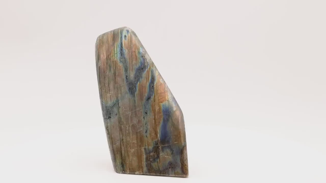 Labradorite de Madagascar 496g | Bloc de pierre naturelle à poser de forme libre toute polie | Minéraux | Lithothérapie