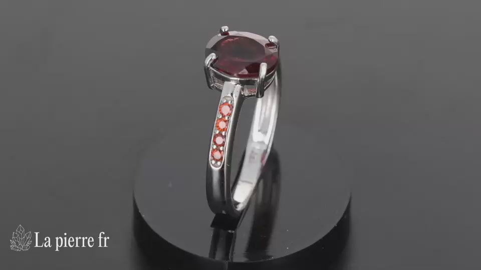 Bague en Grenat facettée &quot;Tendrelle&quot; et Argent 925 pour femme et lithothérapie 