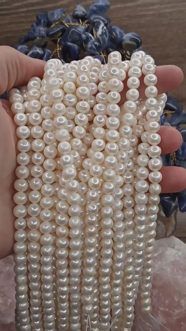 50 Perles de culture blanche d'eau douce, percée presque ronde bon lustrage de 7 / 8 mm, véritable perle de culture d'eau douce, grade AA