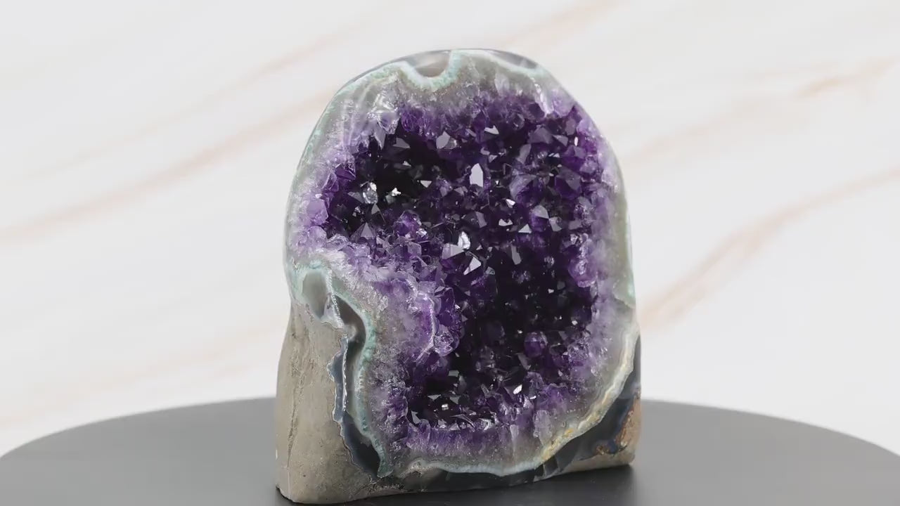 Améthyste d'Uruguay | Géode d’améthyste naturelle | Quartz violet | Pierre d’Harmonie et Sérénité | Boutique de minéraux-cristaux en France