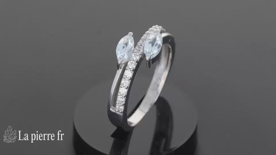 Bague en Topaze bleue facettée "Auréa" - Bijoux lithothérapie en Argent rhodié pour femme