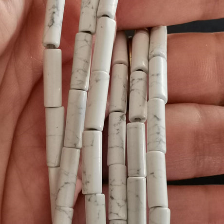 26 Perles tube en howlite blanche de 4mm x 13mm | Pierre naturelle semi précieuse | Qualité AA+