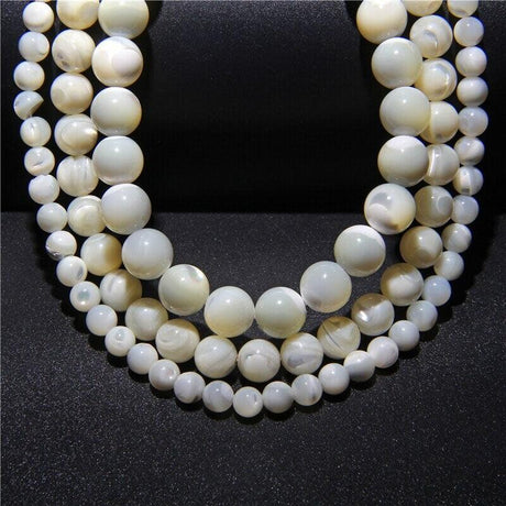 90 perles de nacre blanche naturelle en 4mm, 60 de 6 mm, 42 de 8mm, 37 de 10mm, 30 de 12 mm, Perle ronde et lisse Qualité AA+